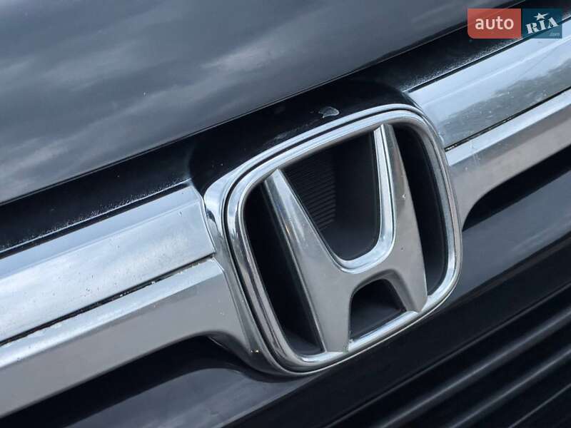 Позашляховик / Кросовер Honda CR-V 2009 в Охтирці