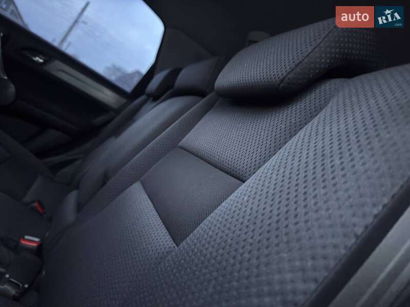 Позашляховик / Кросовер Honda CR-V 2009 в Охтирці