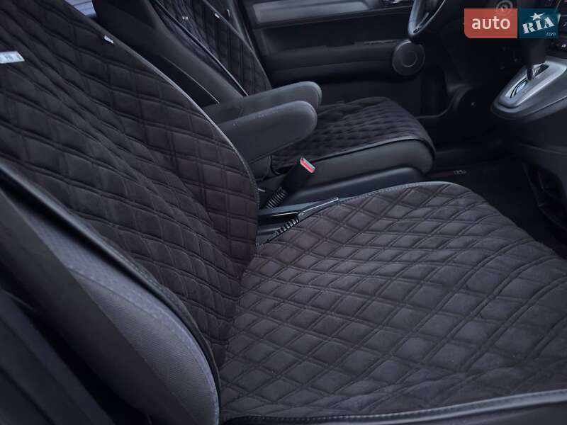 Позашляховик / Кросовер Honda CR-V 2009 в Охтирці