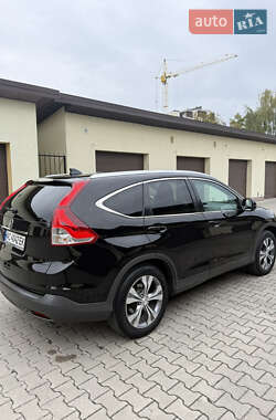 Внедорожник / Кроссовер Honda CR-V 2014 в 