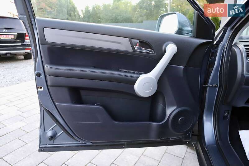 Позашляховик / Кросовер Honda CR-V 2009 в Дрогобичі