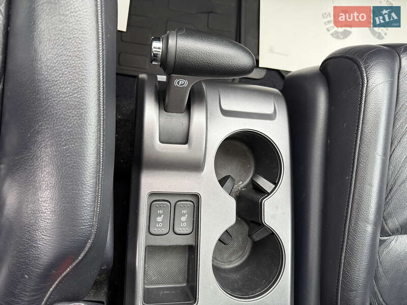Внедорожник / Кроссовер Honda CR-V 2008 в Житомире