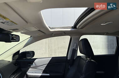 Позашляховик / Кросовер Honda CR-V 2015 в 