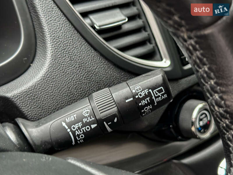 Внедорожник / Кроссовер Honda CR-V 2017 в Бродах