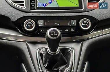 Позашляховик / Кросовер Honda CR-V 2017 в  фото 96 Позашляховик / Кросовер Honda CR-V 2017 в