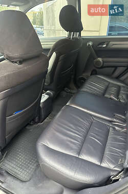 Внедорожник / Кроссовер Honda CR-V 2011 в 