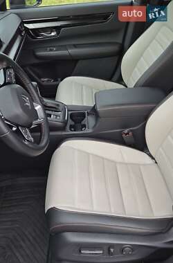 Внедорожник / Кроссовер Honda CR-V 2024 в 