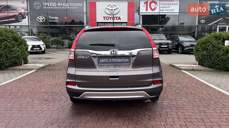 Внедорожник / Кроссовер Honda CR-V 2015 в Хмельницком