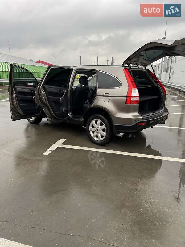 Позашляховик / Кросовер Honda CR-V 2008 в Києві