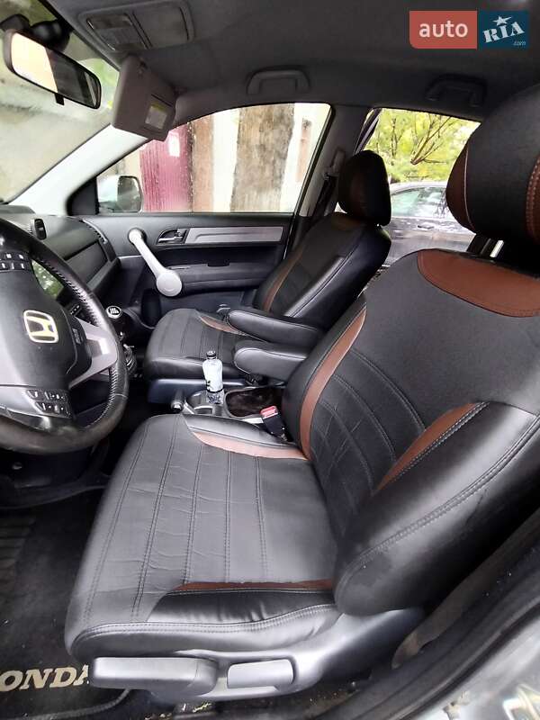 Позашляховик / Кросовер Honda CR-V 2007 в Ужгороді
