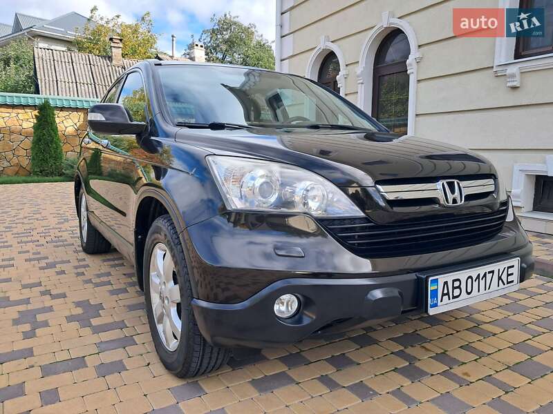 Внедорожник / Кроссовер Honda CR-V 2008 в Могилев-Подольске