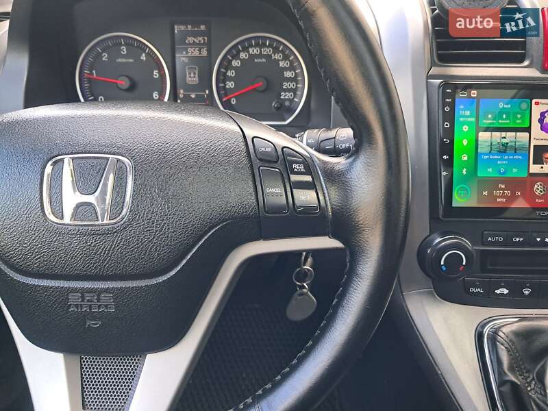 Внедорожник / Кроссовер Honda CR-V 2008 в Могилев-Подольске