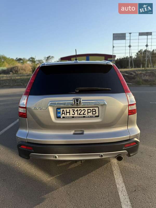 Внедорожник / Кроссовер Honda CR-V 2006 в Краматорске