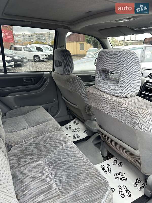 Внедорожник / Кроссовер Honda CR-V 1998 в Смеле