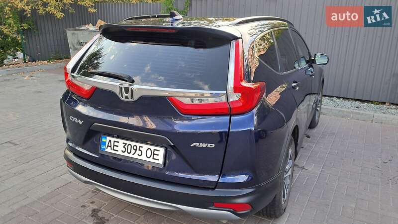 Позашляховик / Кросовер Honda CR-V 2018 в Дніпрі