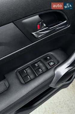 Внедорожник / Кроссовер Honda CR-V 2008 в 