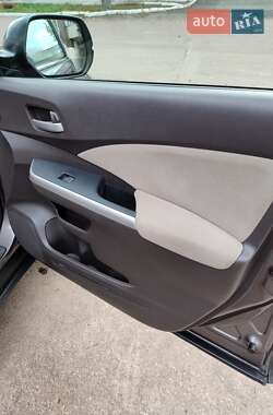 Внедорожник / Кроссовер Honda CR-V 2014 в 