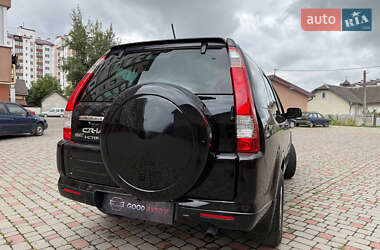 Внедорожник / Кроссовер Honda CR-V 2006 в 