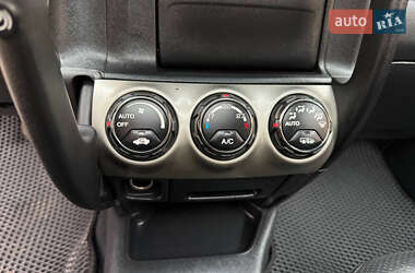Внедорожник / Кроссовер Honda CR-V 2006 в 