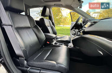 Внедорожник / Кроссовер Honda CR-V 2015 в 