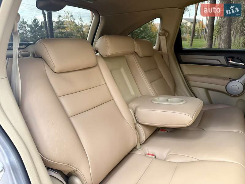 Внедорожник / Кроссовер Honda CR-V 2008 в Киеве