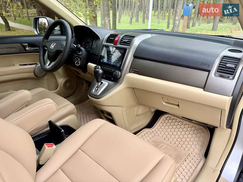 Внедорожник / Кроссовер Honda CR-V 2008 в Киеве