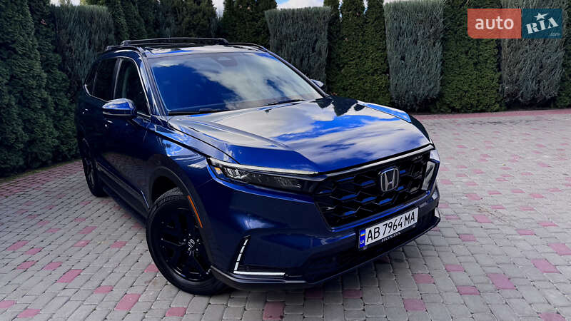 Внедорожник / Кроссовер Honda CR-V 2023 в Виннице
