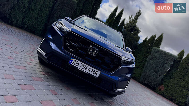 Внедорожник / Кроссовер Honda CR-V 2023 в Виннице
