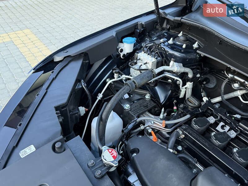 Внедорожник / Кроссовер Honda CR-V 2023 в Виннице