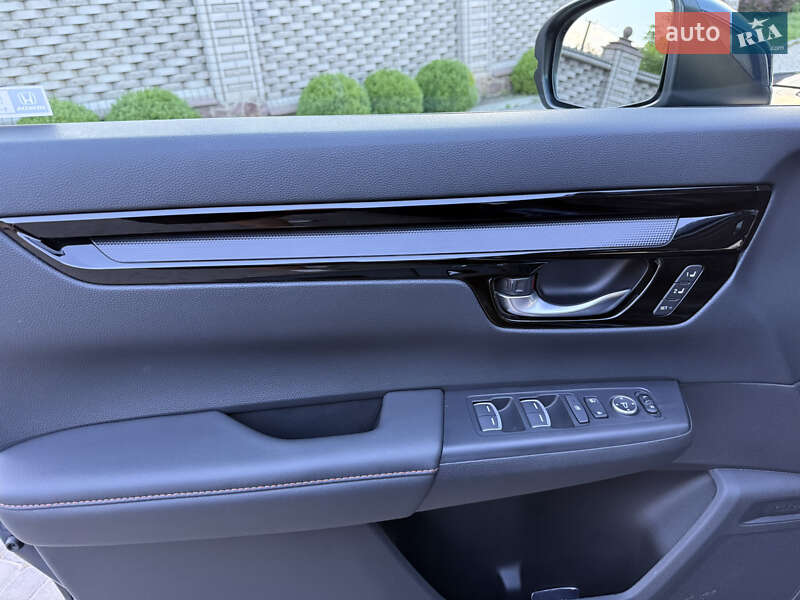 Внедорожник / Кроссовер Honda CR-V 2023 в Виннице