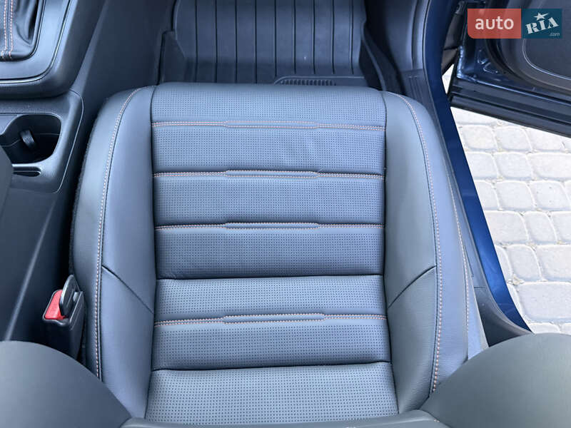 Внедорожник / Кроссовер Honda CR-V 2023 в Виннице