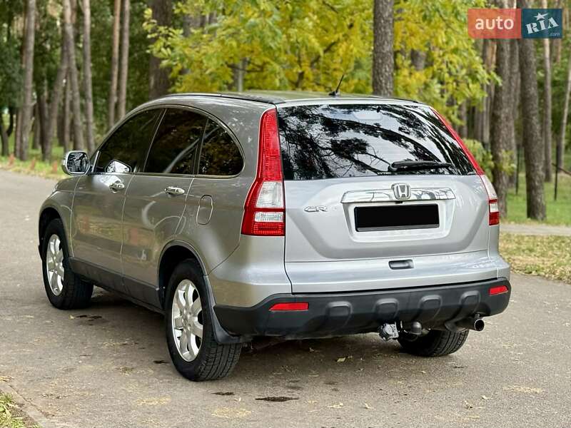 Внедорожник / Кроссовер Honda CR-V 2008 в Киеве