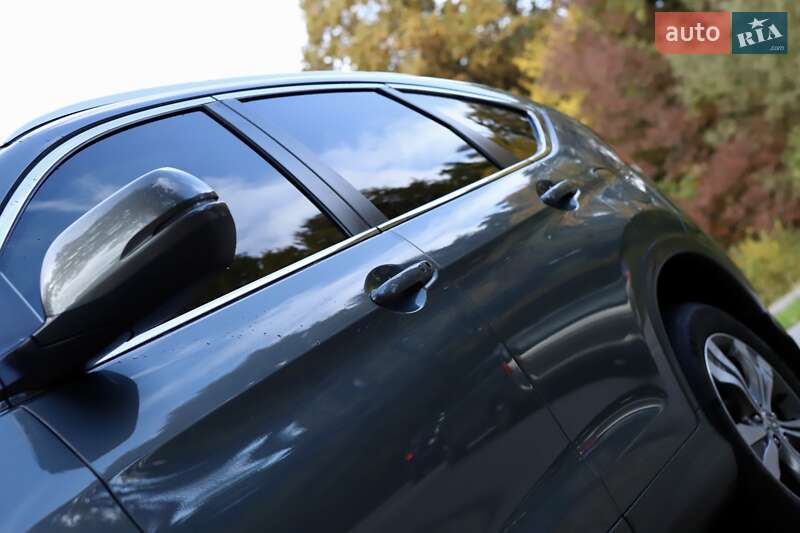 Внедорожник / Кроссовер Honda CR-V 2014 в Дрогобыче