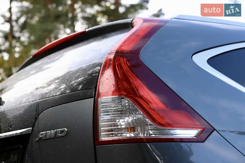 Внедорожник / Кроссовер Honda CR-V 2014 в Дрогобыче