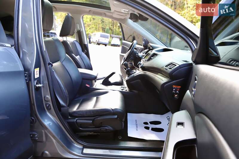 Внедорожник / Кроссовер Honda CR-V 2014 в Дрогобыче