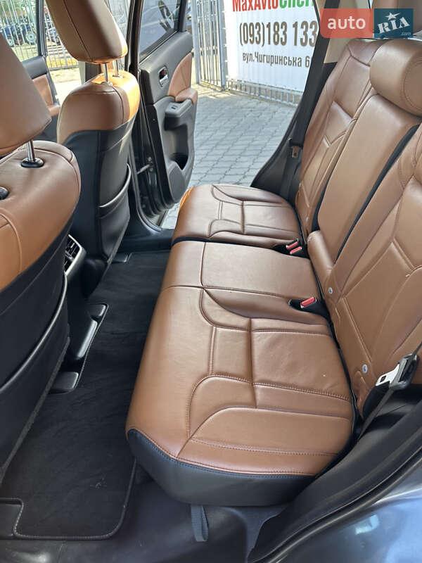 Внедорожник / Кроссовер Honda CR-V 2016 в Черкассах