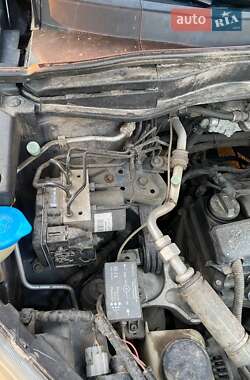 Позашляховик / Кросовер Honda CR-V 2010 в 