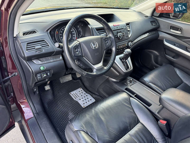 Внедорожник / Кроссовер Honda CR-V 2013 в Киеве
