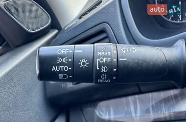 Позашляховик / Кросовер Honda CR-V 2013 в 