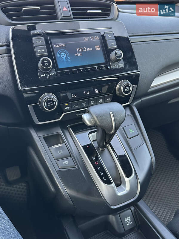 Внедорожник / Кроссовер Honda CR-V 2017 в Днепре