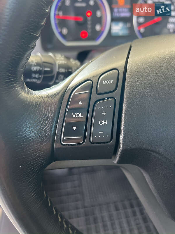 Внедорожник / Кроссовер Honda CR-V 2011 в Николаеве