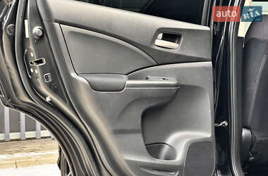 Позашляховик / Кросовер Honda CR-V 2014 в 