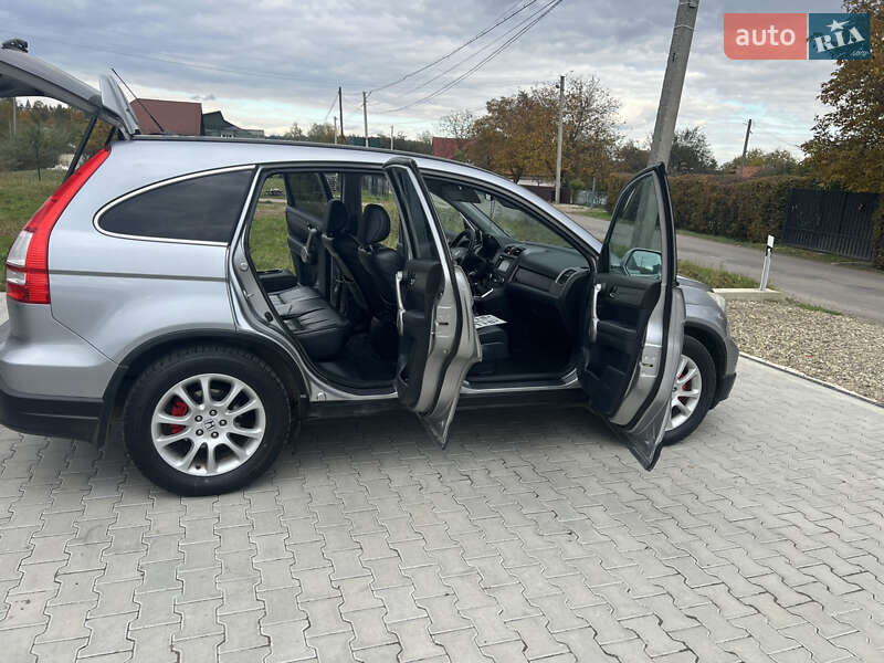 Внедорожник / Кроссовер Honda CR-V 2007 в Коломые
