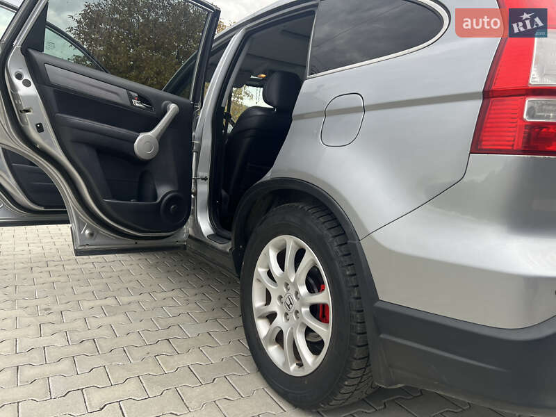 Внедорожник / Кроссовер Honda CR-V 2007 в Коломые