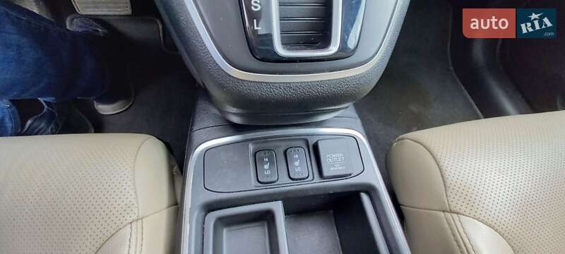 Внедорожник / Кроссовер Honda CR-V 2015 в Киеве фото 8 Внедорожник / Кроссовер Honda CR-V 2015 в Киеве