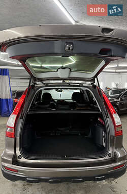 Позашляховик / Кросовер Honda CR-V 2010 в 