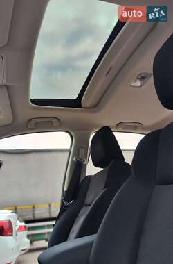 Позашляховик / Кросовер Honda CR-V 2016 в  фото 13 Позашляховик / Кросовер Honda CR-V 2016 в