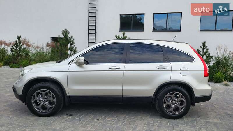Позашляховик / Кросовер Honda CR-V 2008 в Луцьку
