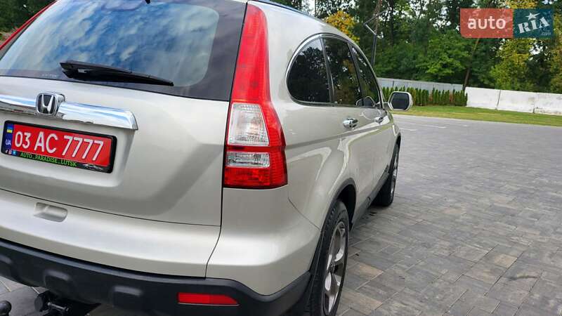 Позашляховик / Кросовер Honda CR-V 2008 в Луцьку