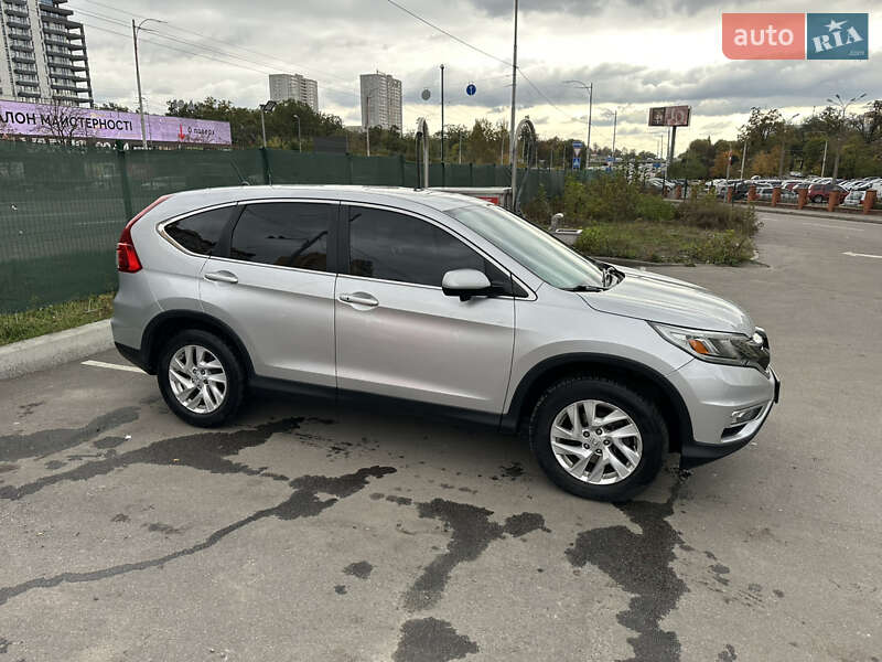 Позашляховик / Кросовер Honda CR-V 2016 в Києві